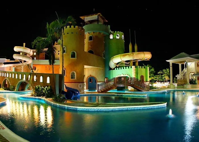 Sunscape Splash And