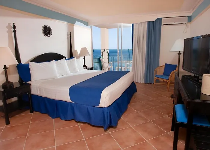 Resort Sunscape Splash And Montego Bay