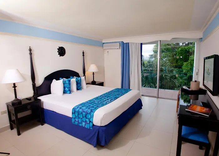 Resort Sunscape Splash And Montego Bay