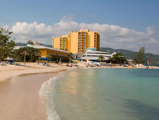 Resort Sunscape Splash And